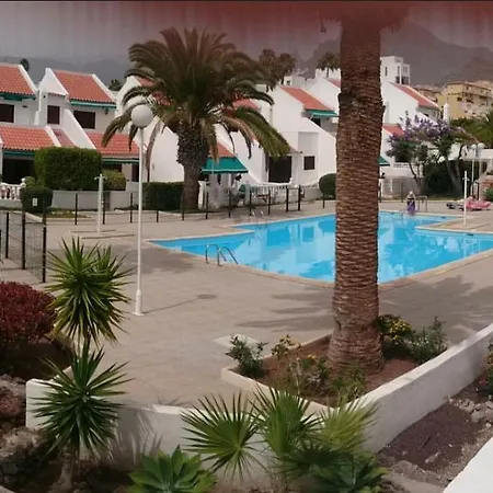 Hostel 33 Ostello Costa Adeje (Tenerife)
