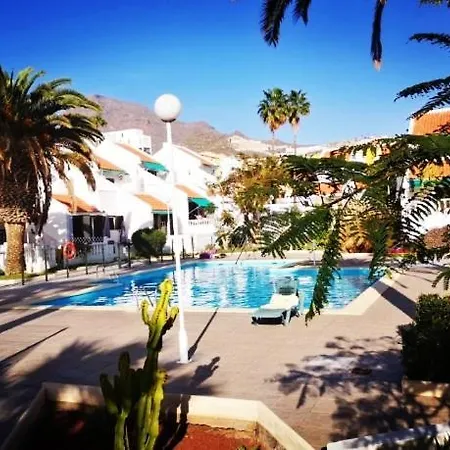 Hostel 33 Ostello Costa Adeje (Tenerife)